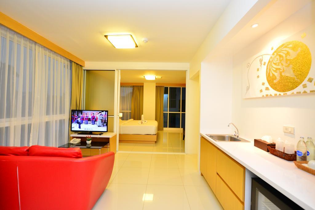 Modern Thai Suites Phuket Exterior photo