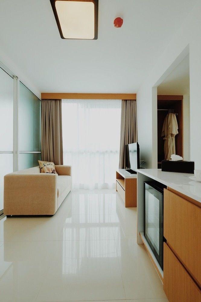 Modern Thai Suites Phuket Exterior photo